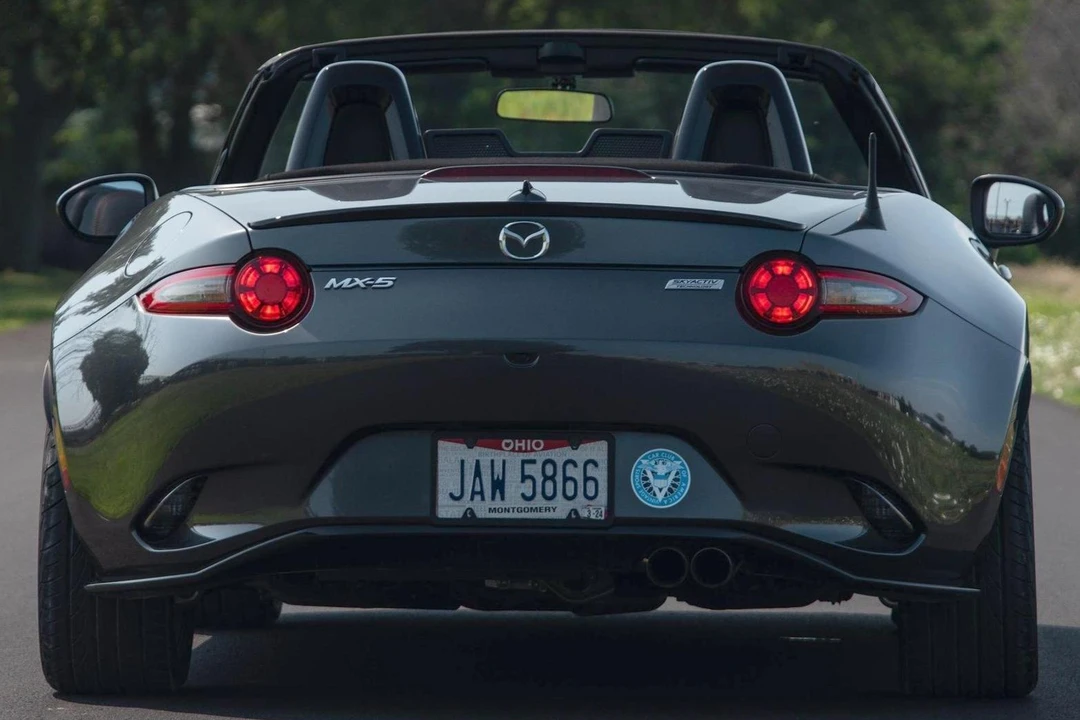 2019 Mazda ND MX-5 Miata - Image 5 of 31