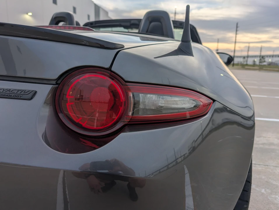 2019 Mazda ND MX-5 Miata - Image 19 of 31
