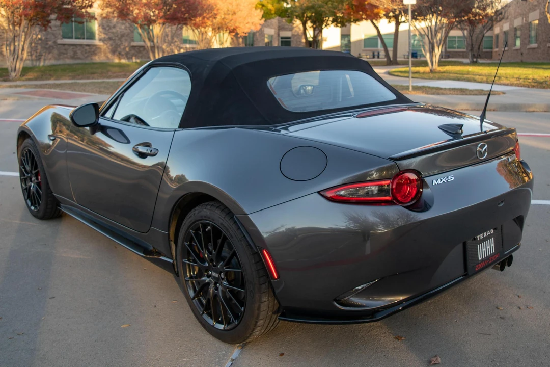 2019 Mazda ND MX-5 Miata - Image 4 of 31