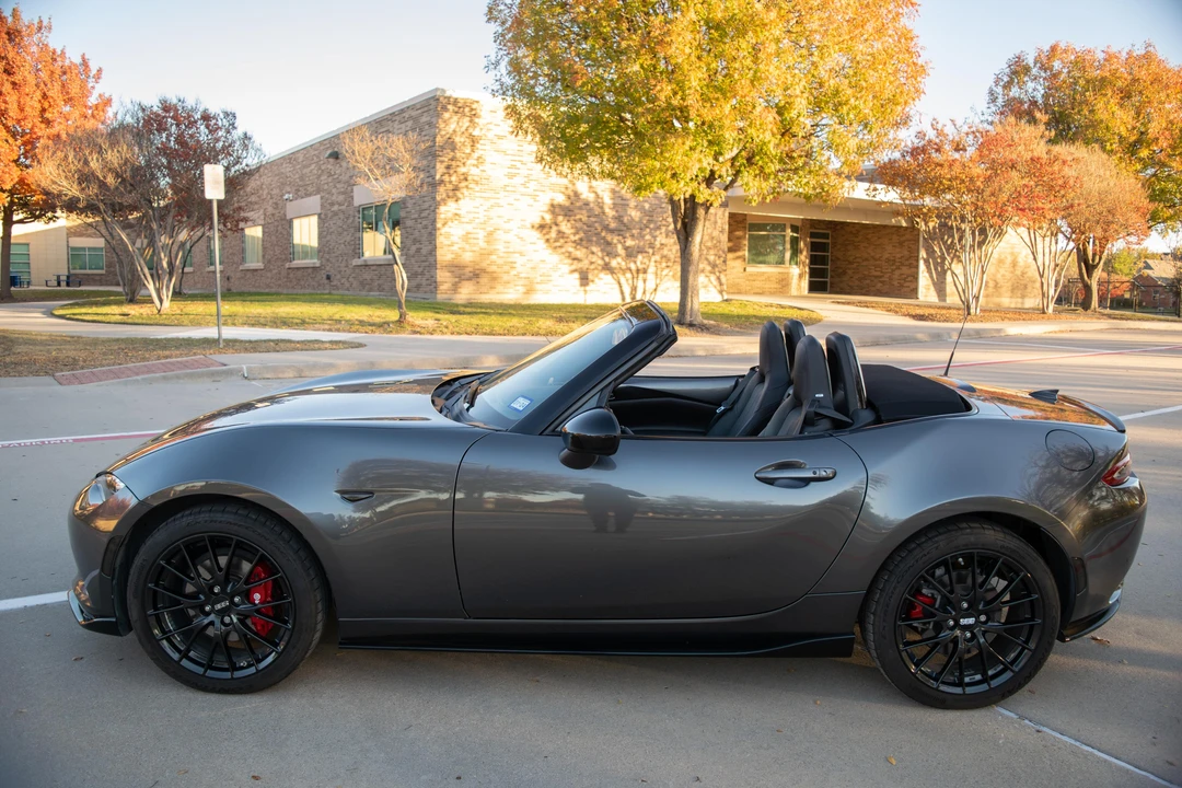2019 Mazda ND MX-5 Miata - Image 9 of 31