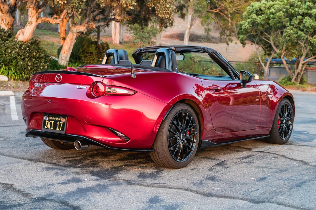 2019 Mazda ND MX-5 Miata - Image 4 of 30