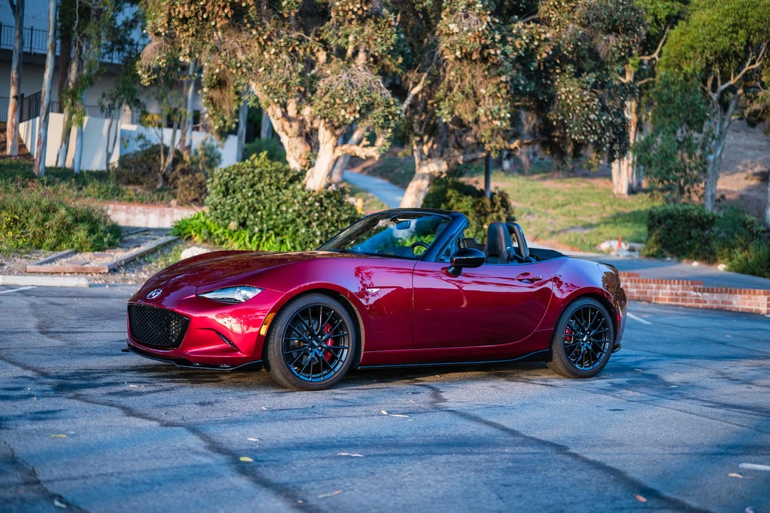 2019 Mazda ND MX-5 Miata - Image 8 of 30