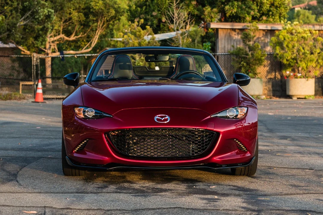 2019 Mazda ND MX-5 Miata - Image 2 of 30