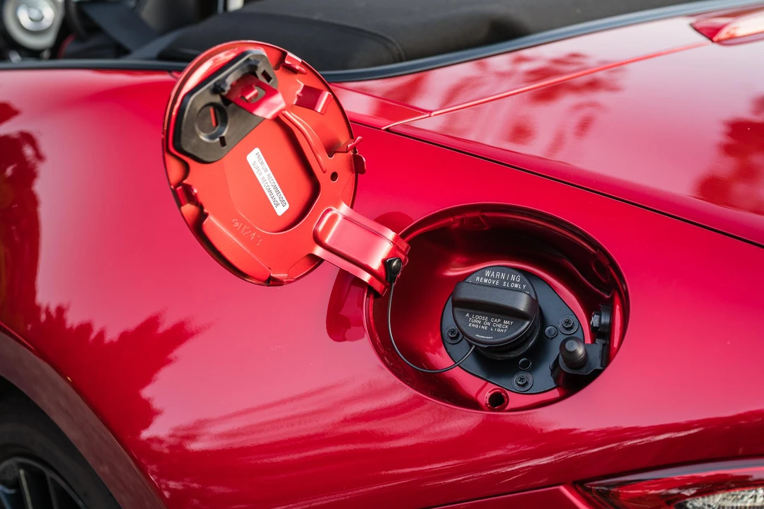 2019 Mazda ND MX-5 Miata - Image 28 of 30