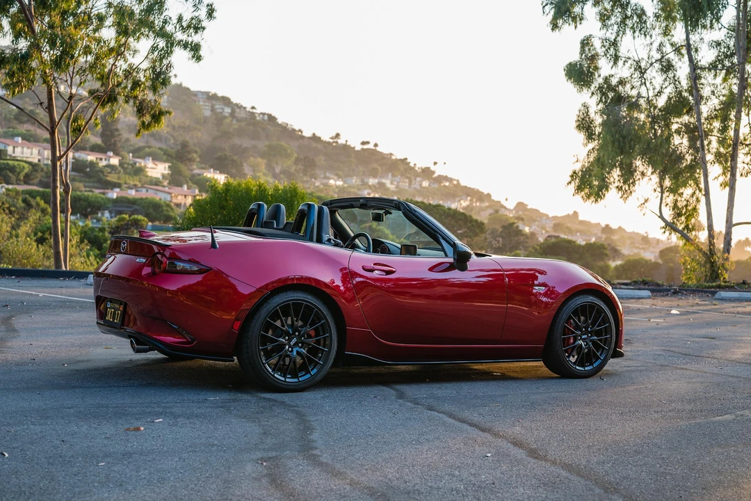 2019 Mazda ND MX-5 Miata - Image 15 of 30