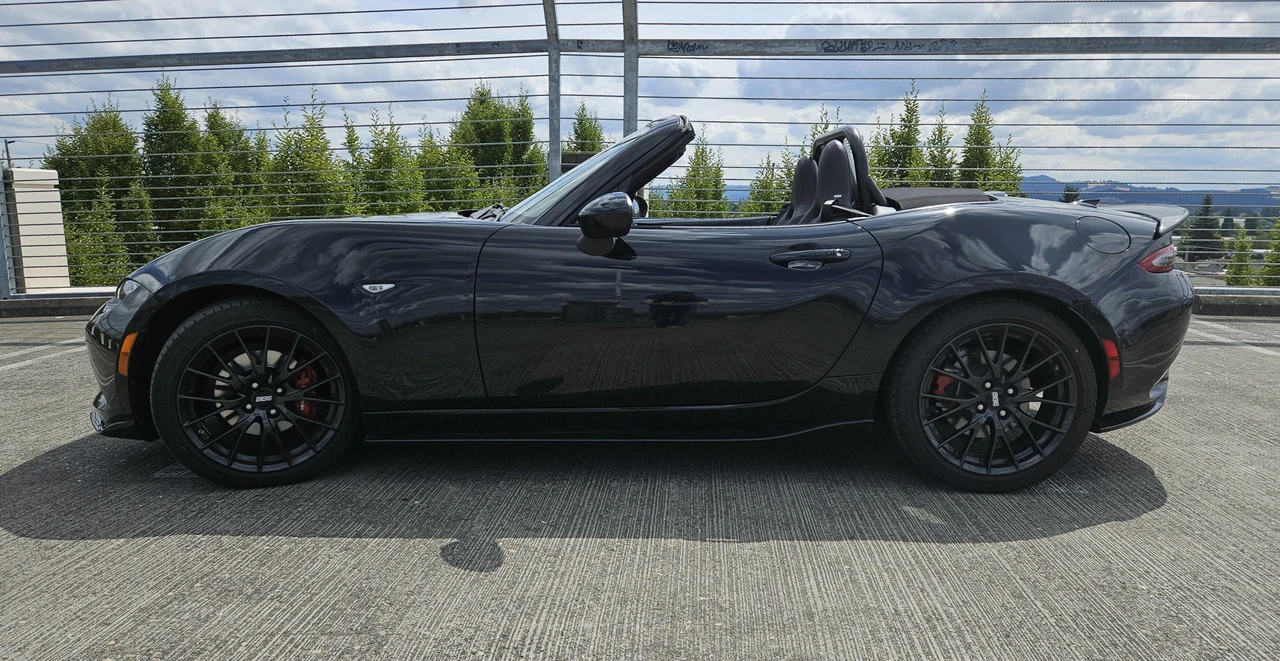 2019 Mazda ND MX-5 Miata - Image 9 of 31