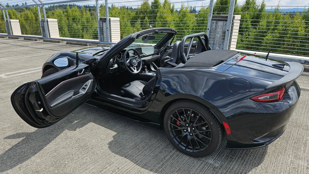 2019 Mazda ND MX-5 Miata - Image 13 of 31