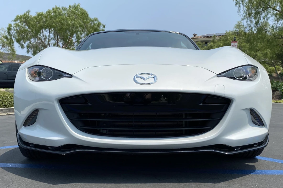 2019 Mazda ND MX-5 Miata - Image 2 of 31
