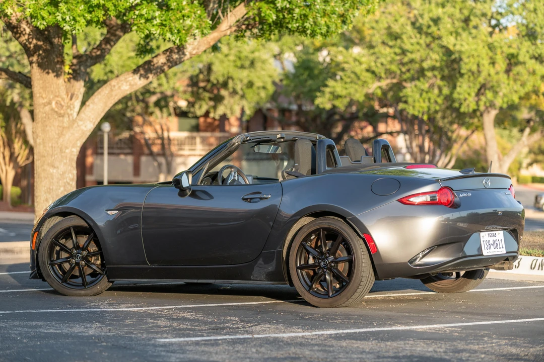 2019 Mazda ND MX-5 Miata - Image 8 of 31
