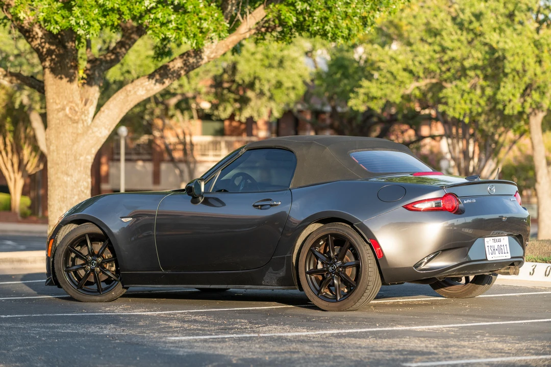 2019 Mazda ND MX-5 Miata - Image 4 of 31