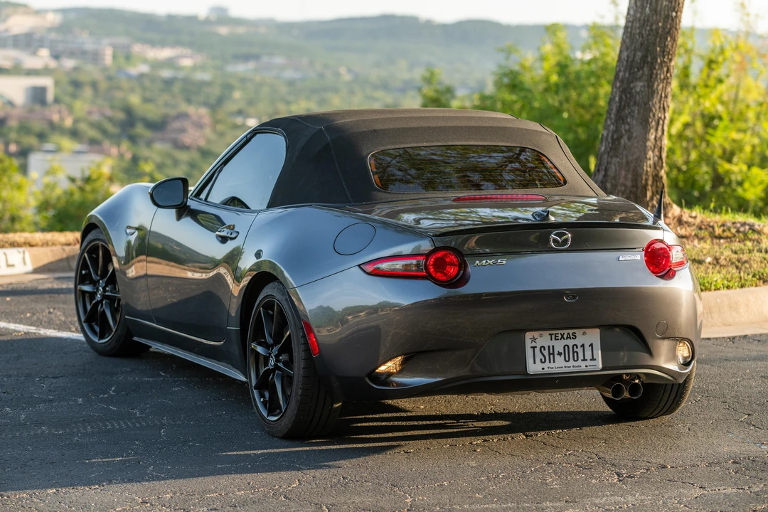 2019 Mazda ND MX-5 Miata - Image 19 of 31