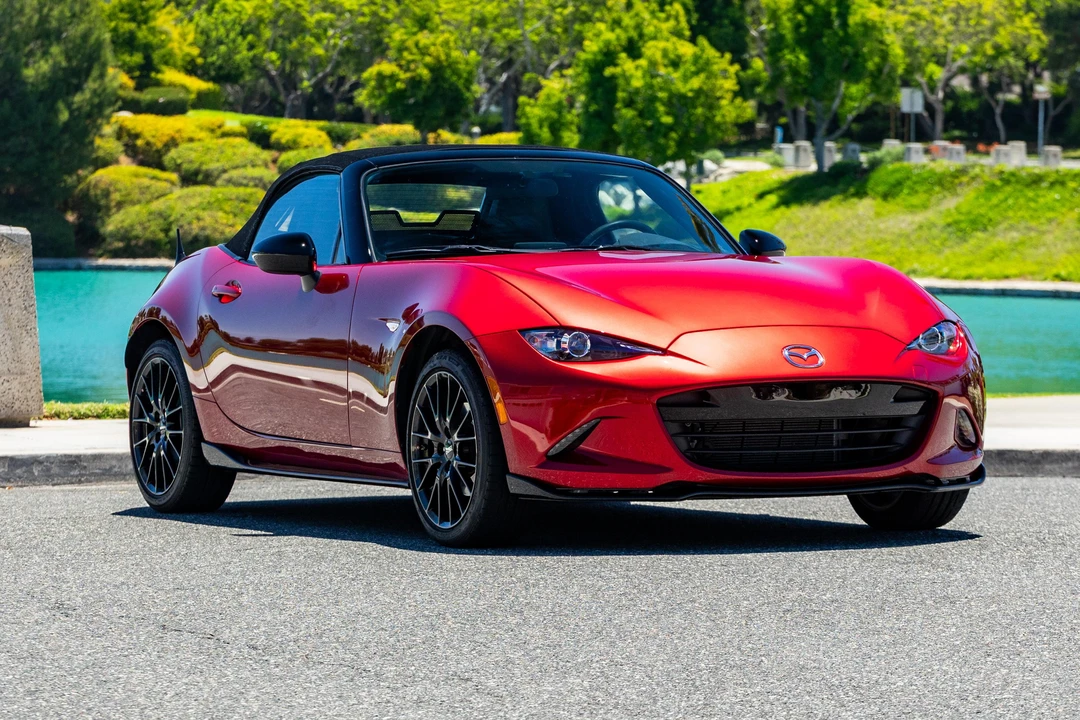 2019 Mazda ND MX-5 Miata - Image 13 of 31