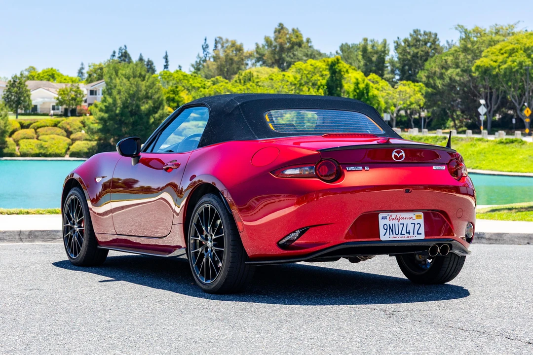 2019 Mazda ND MX-5 Miata - Image 15 of 31