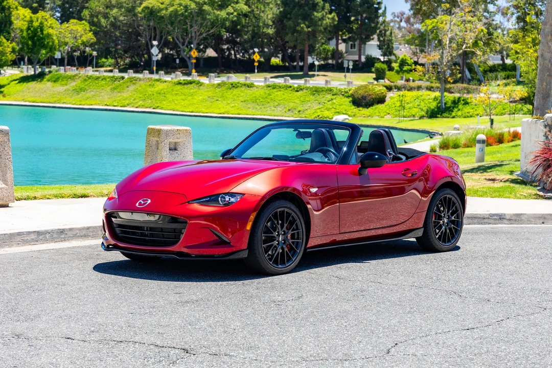 2019 Mazda ND MX-5 Miata - Image 11 of 31