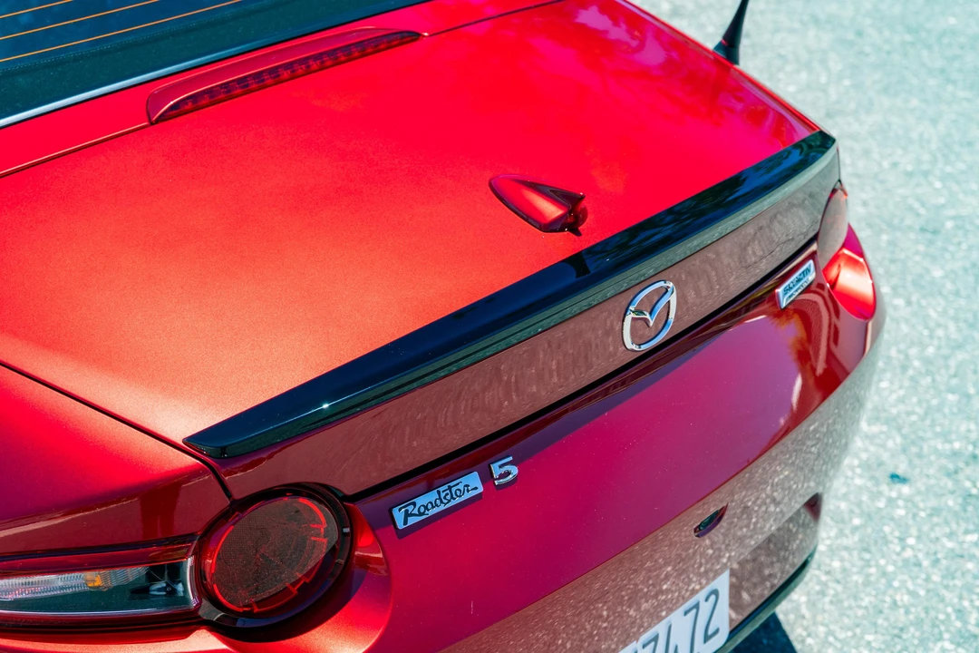 2019 Mazda ND MX-5 Miata - Image 27 of 31