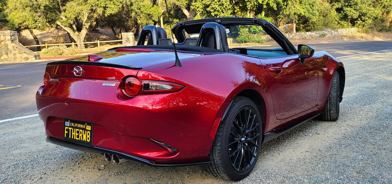 2019 Mazda ND MX-5 Miata - Image 4 of 31