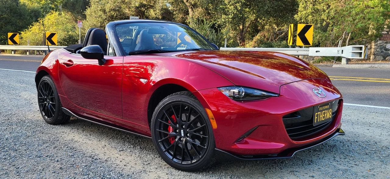 2019 Mazda ND MX-5 Miata - Image 6 of 31