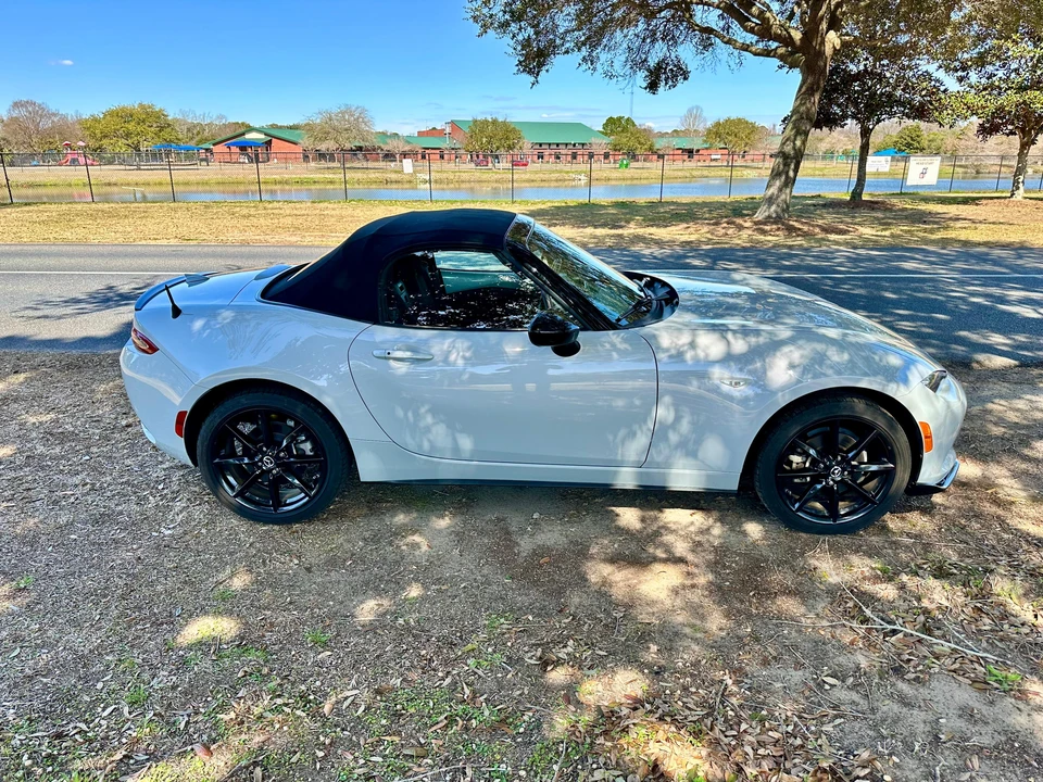 2019 Mazda ND MX-5 Miata - Image 24 of 31