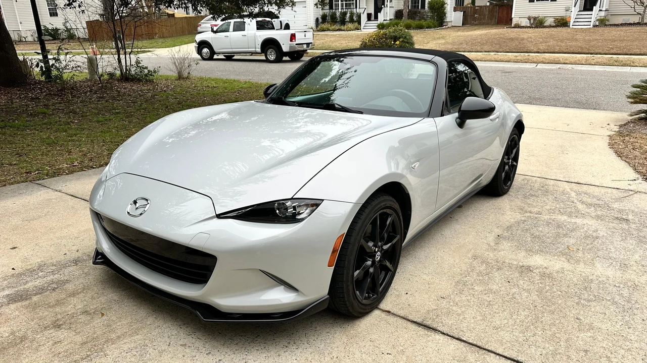 2019 Mazda ND MX-5 Miata - Image 10 of 31