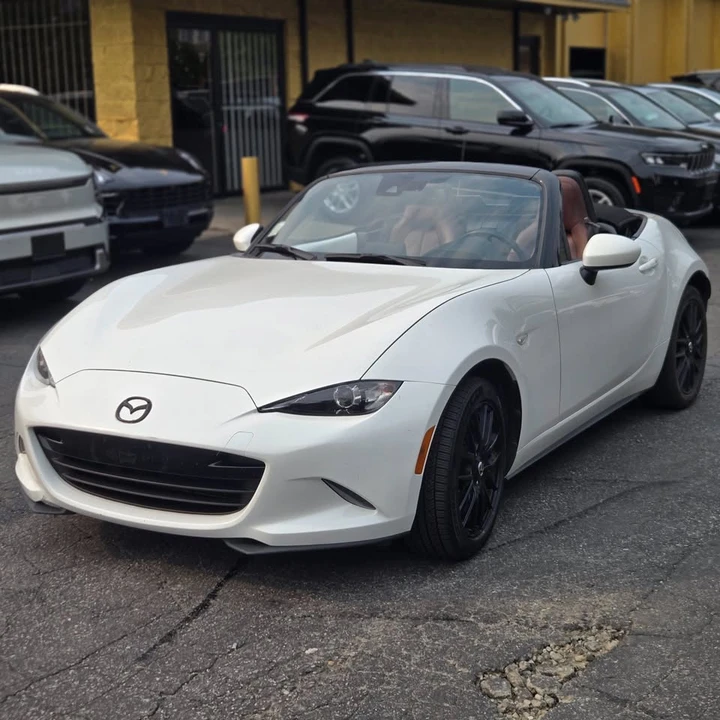 2019 Mazda ND MX-5 Miata - Image 2 of 14