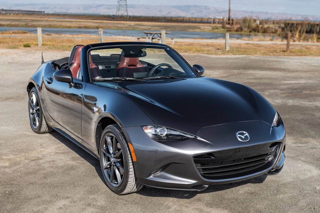2019 Mazda ND MX-5 Miata - Image 8 of 31