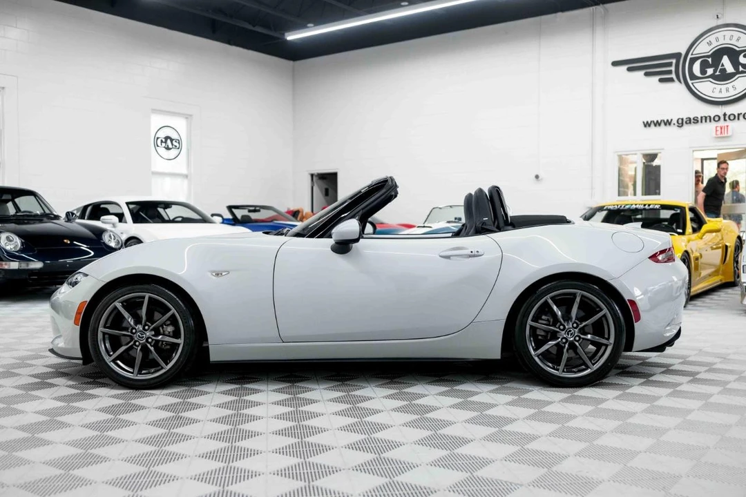 2019 Mazda ND MX-5 Miata - Image 15 of 31