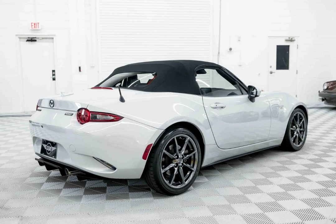 2019 Mazda ND MX-5 Miata - Image 6 of 31