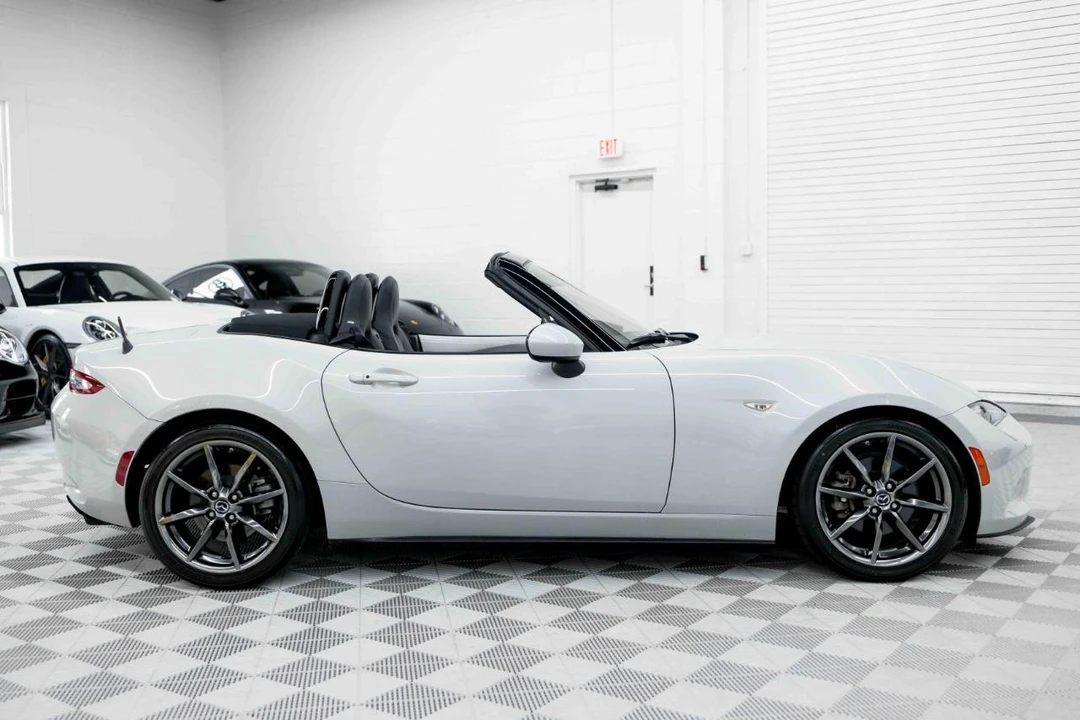2019 Mazda ND MX-5 Miata - Image 11 of 31