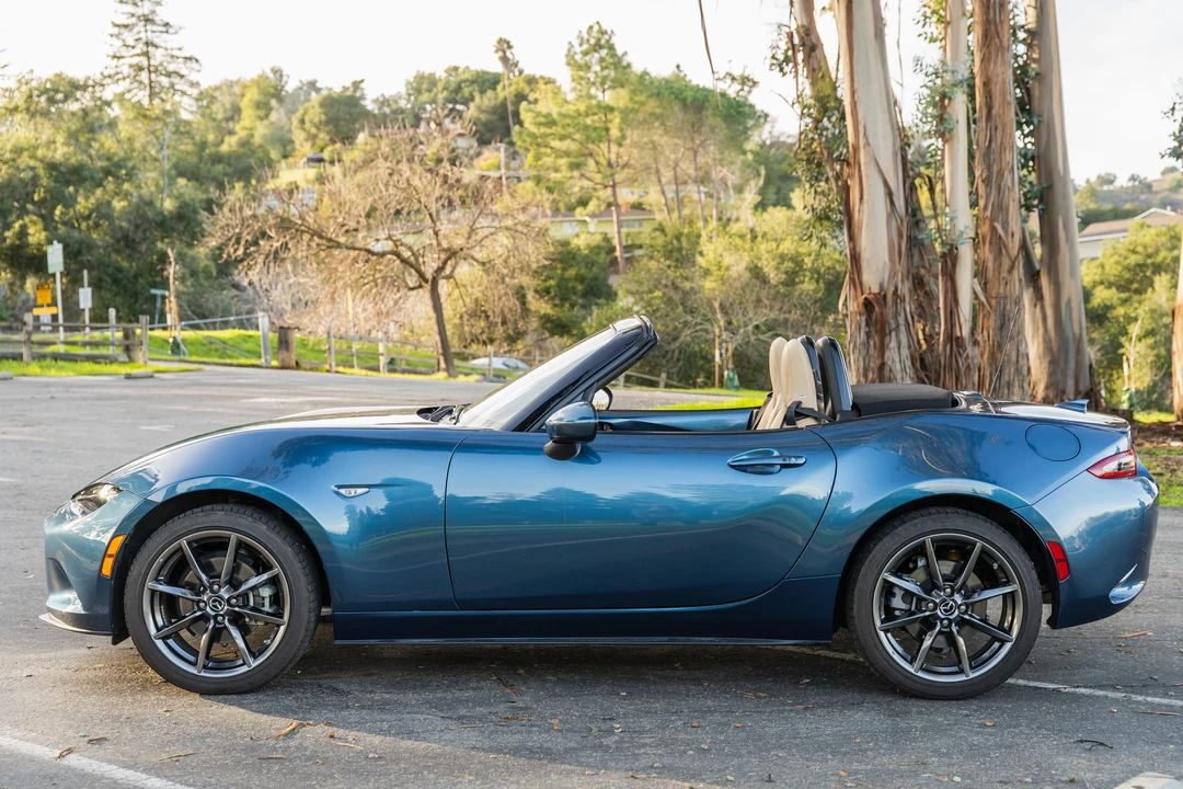 2019 Mazda ND MX-5 Miata - Image 10 of 31