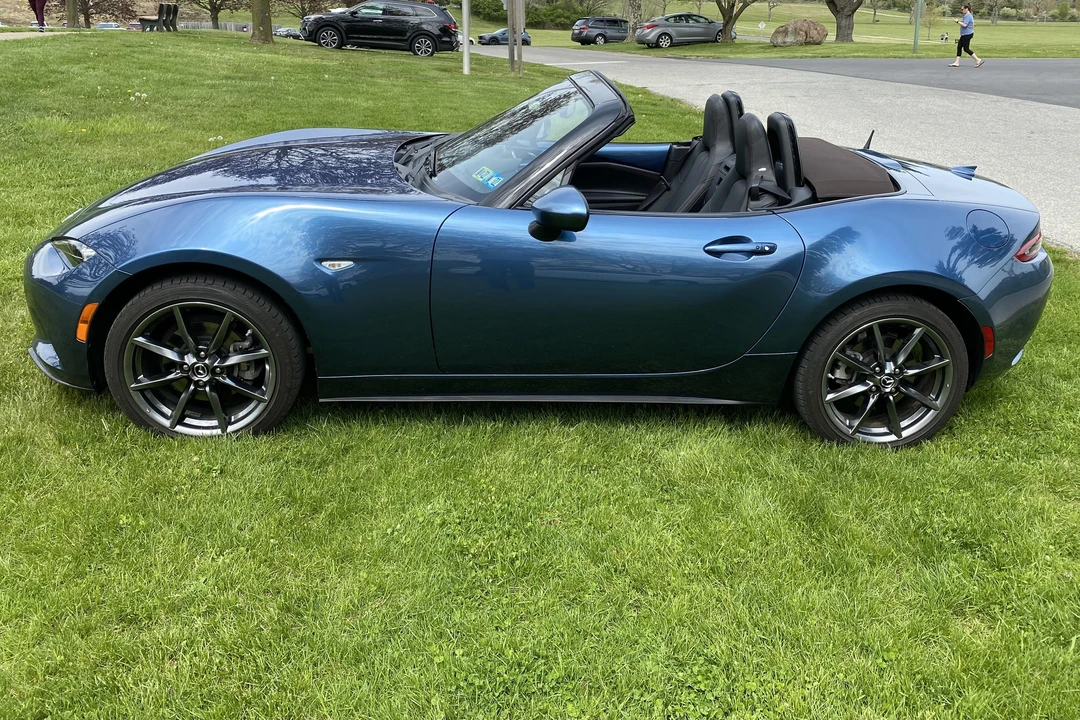 2019 Mazda ND MX-5 Miata - Image 13 of 31