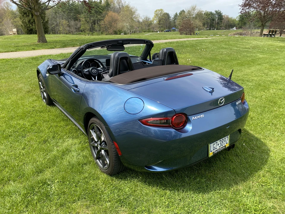 2019 Mazda ND MX-5 Miata - Image 15 of 31