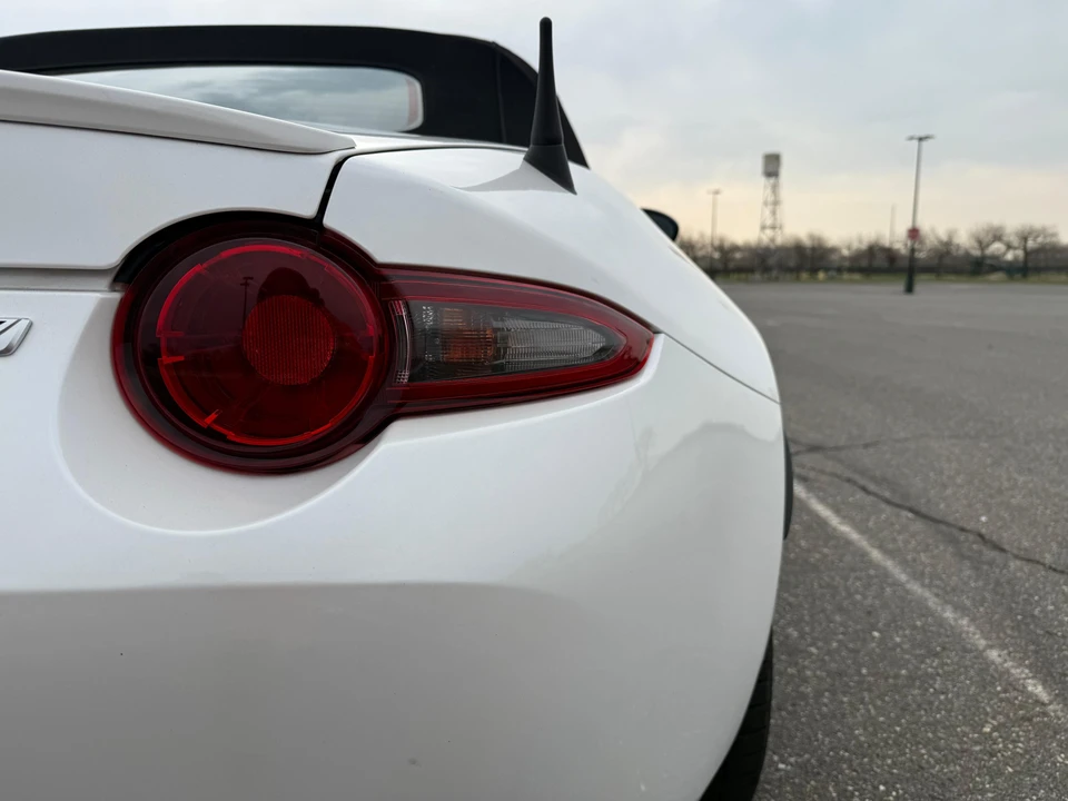 2019 Mazda ND MX-5 Miata - Image 27 of 31