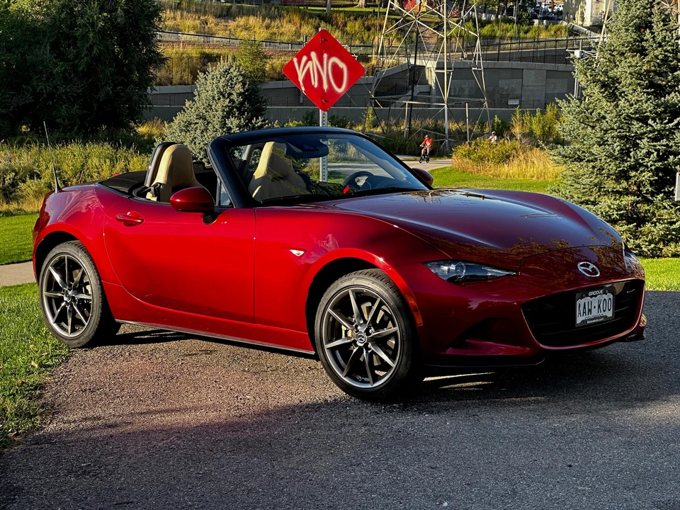 2019 Mazda ND MX-5 Miata - Image 16 of 31