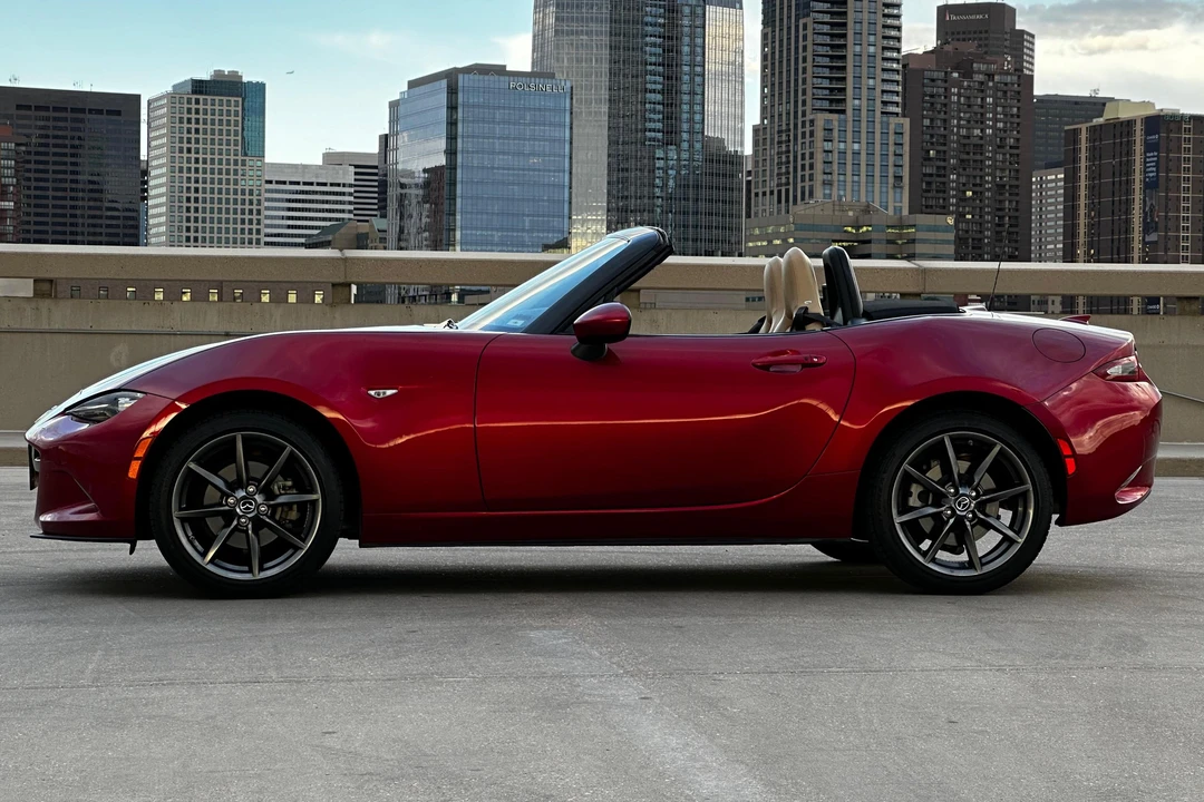 2019 Mazda ND MX-5 Miata - Image 3 of 31