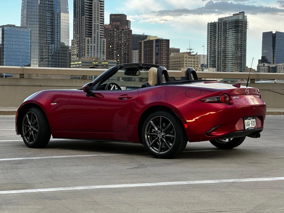 2019 Mazda ND MX-5 Miata - Image 10 of 31