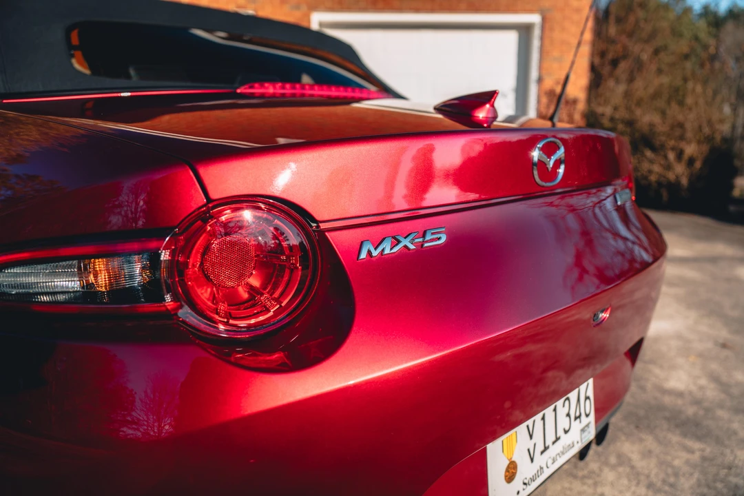 2019 Mazda ND MX-5 Miata - Image 18 of 31