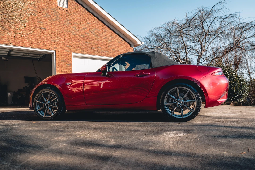 2019 Mazda ND MX-5 Miata - Image 8 of 31