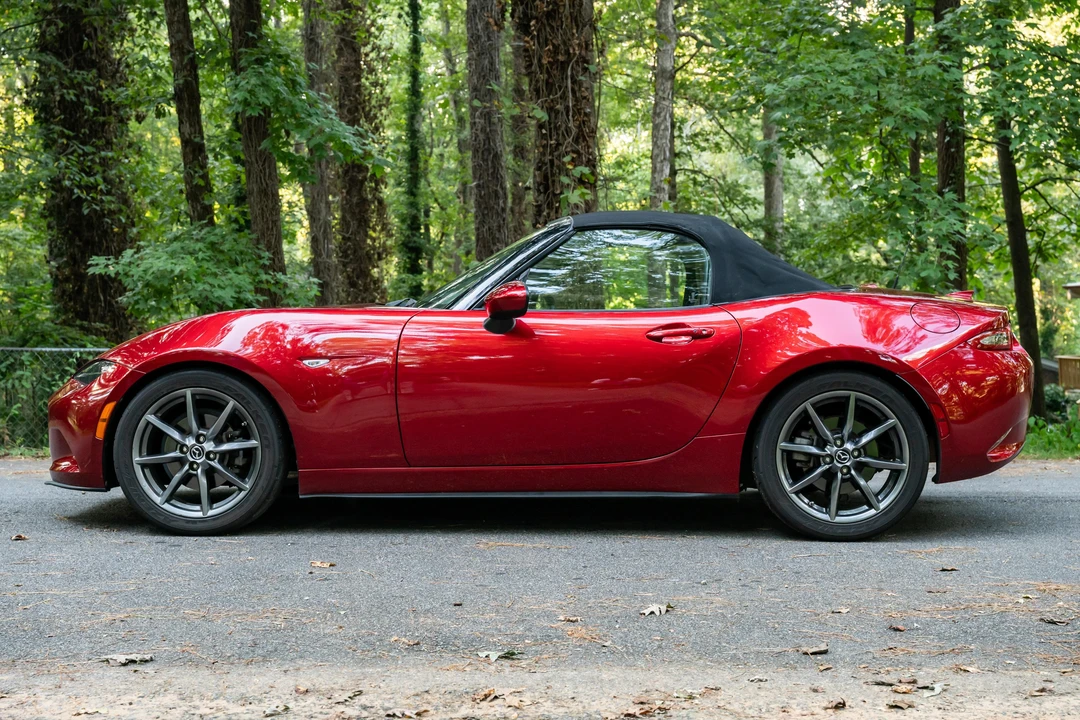 2019 Mazda ND MX-5 Miata - Image 14 of 31