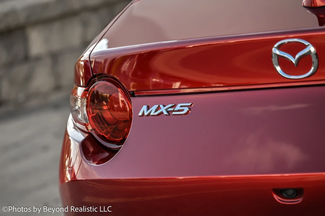 2019 Mazda ND MX-5 Miata - Image 17 of 21