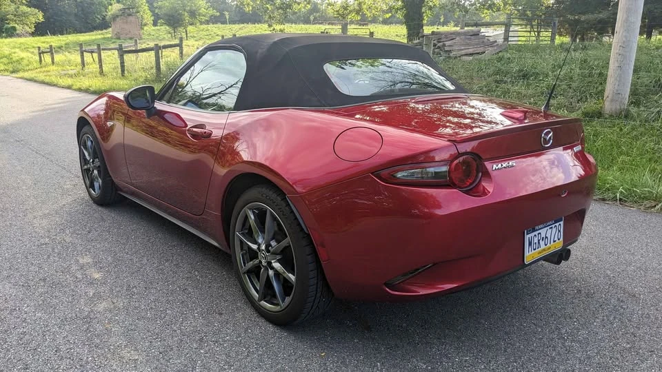 2019 Mazda ND MX-5 Miata - Image 4 of 19