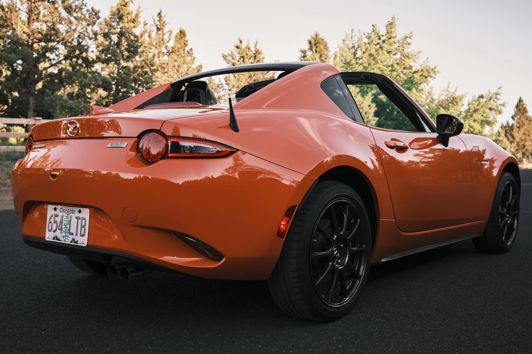 2019 Mazda ND MX-5 Miata - Image 4 of 31