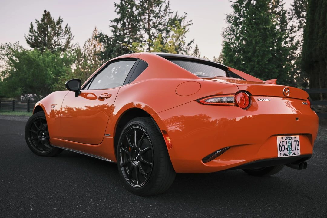 2019 Mazda ND MX-5 Miata - Image 17 of 31