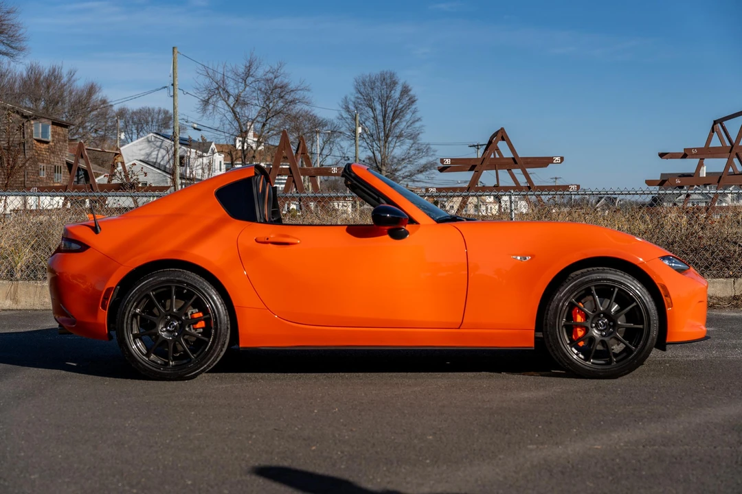 2019 Mazda ND MX-5 Miata - Image 10 of 31