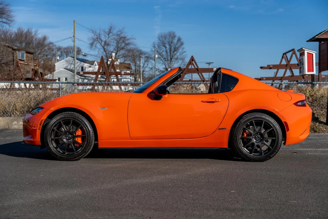 2019 Mazda ND MX-5 Miata - Image 8 of 31