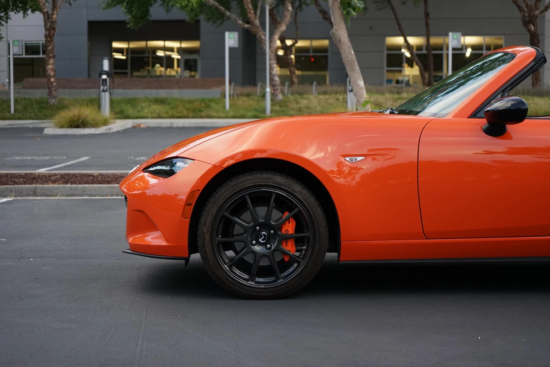 2019 Mazda ND MX-5 Miata - Image 17 of 31