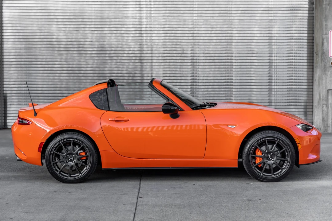 2019 Mazda ND MX-5 Miata - Image 5 of 31