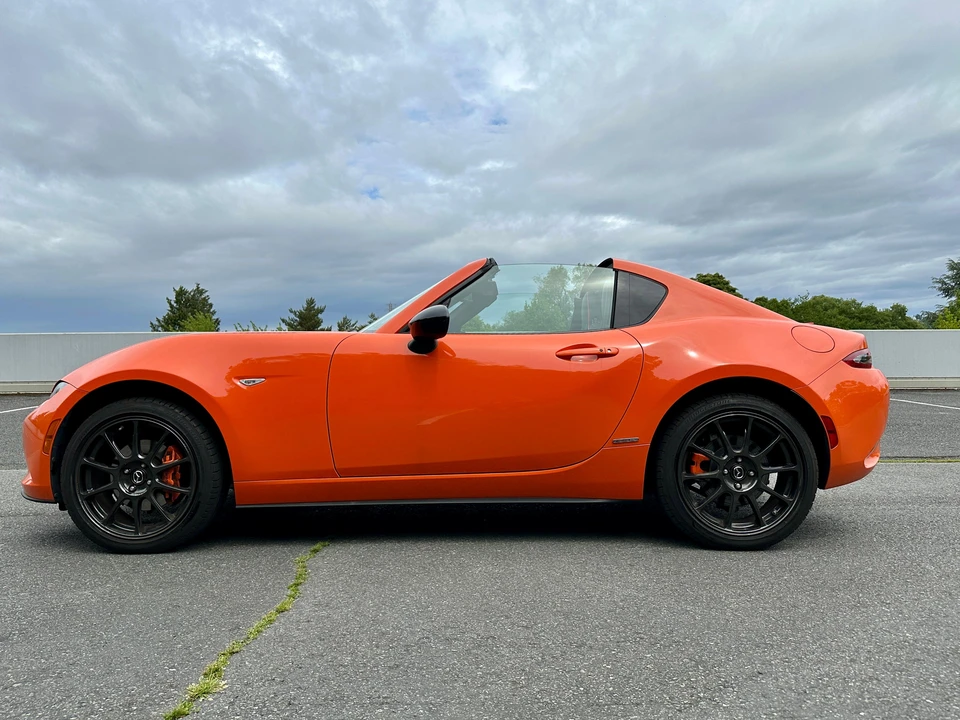 2019 Mazda ND MX-5 Miata - Image 14 of 31