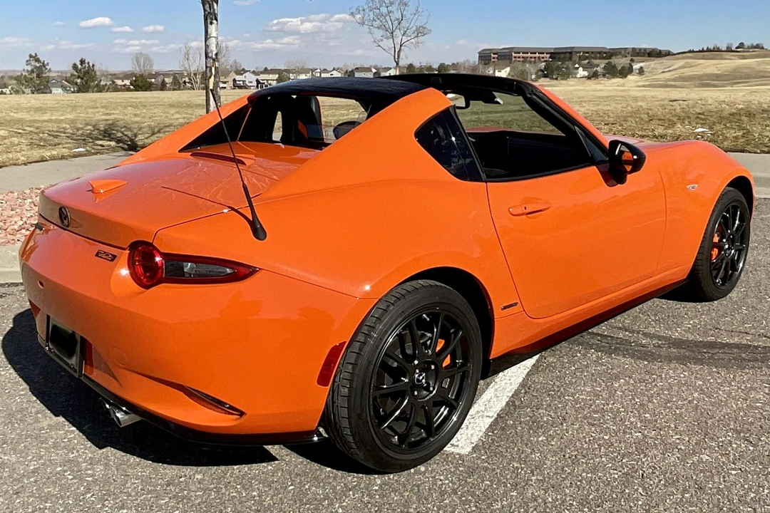 2019 Mazda ND MX-5 Miata - Image 4 of 31