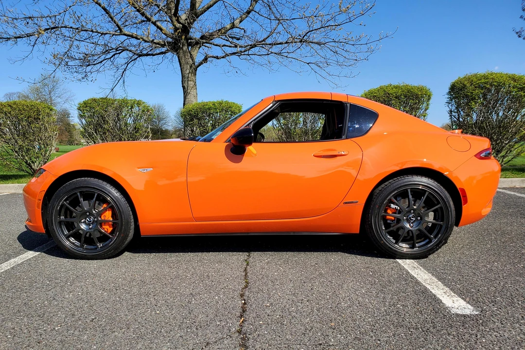 2019 Mazda ND MX-5 Miata - Image 3 of 31