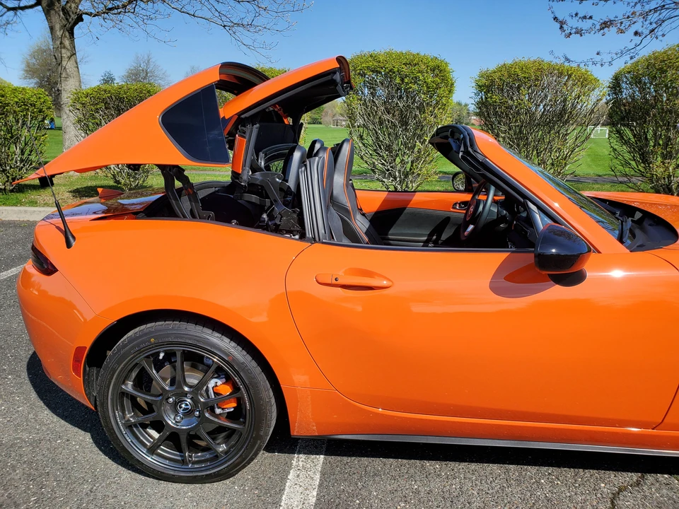 2019 Mazda ND MX-5 Miata - Image 19 of 31